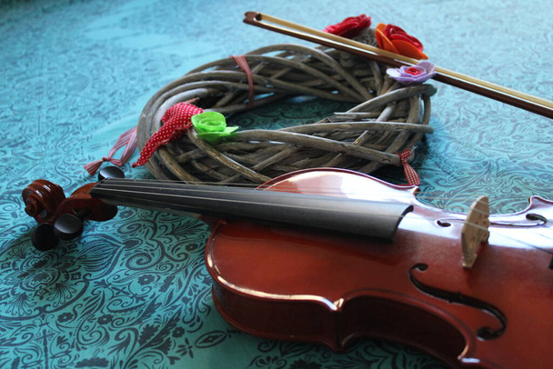 violín instrumento musical romántico - Foto, imagen