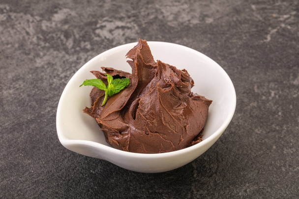 Chocolate spread with nazelnut spread - Φωτογραφία, εικόνα