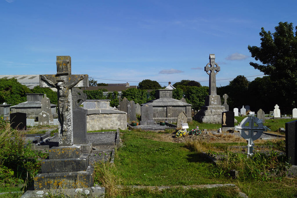 Old Rath Cemetery in Tralee - Photo, Image