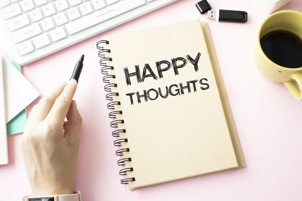 Writing text showing Happy Thoughts. Business concept for Happiness Thinking Good written on sticky note paper on the black keyboa. - Foto, immagini