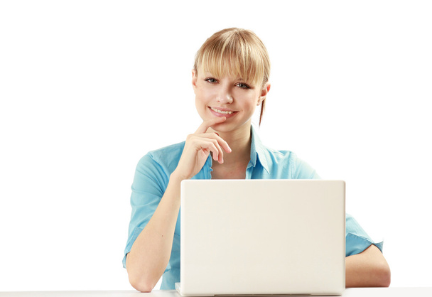 Young woman with a laptop - Foto, Imagem