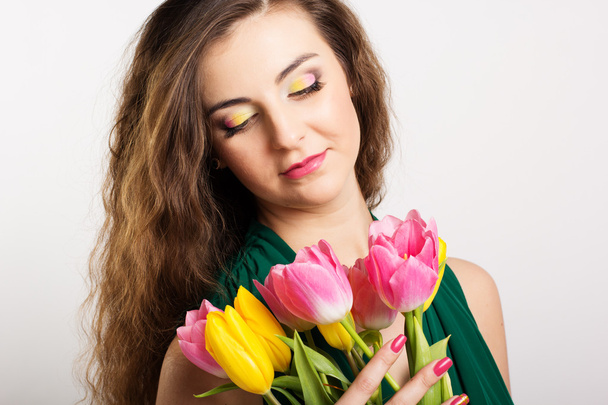 beautiful girl with tulips - Fotoğraf, Görsel