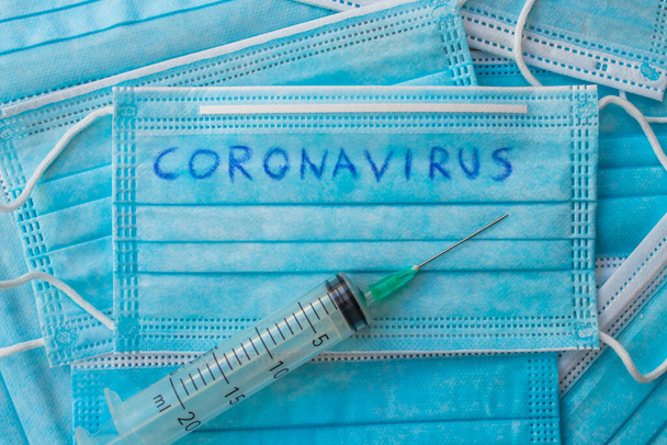 coronavirus pandemic mask and vaccine - Foto, imagen