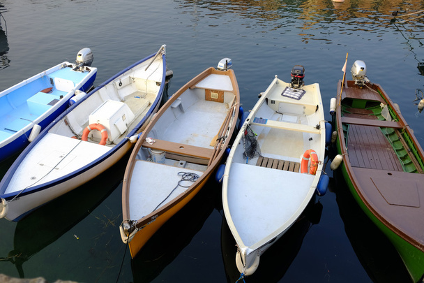Antiguo barco a motor
  - Foto, Imagen