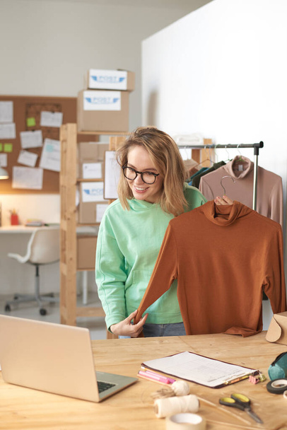 Designer working with clothes - Photo, image