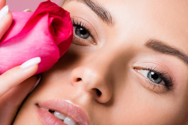 closeup of beautiful woman with rose flower - Foto, Imagem