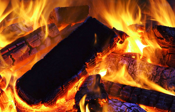 exemplo de queima de fogueira quente - Foto, Imagem