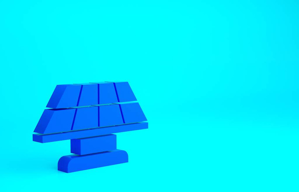 青の背景に隔離された青の太陽エネルギーパネルアイコン。最小限の概念。3Dイラスト3Dレンダリング. - 写真・画像