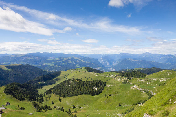 Mountain landscape in summer season.  Mount Grappa scenery, Italy - Foto, afbeelding
