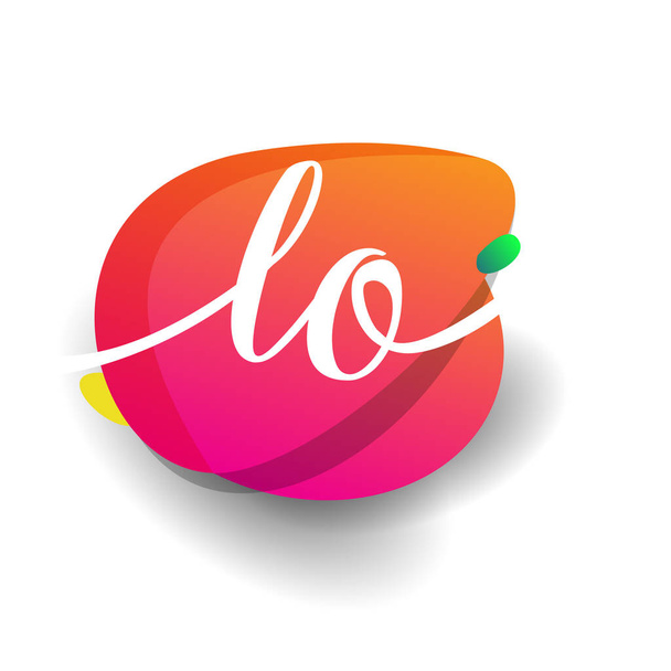Levél LO logó színes splash háttér, levél kombináció logó design kreatív ipar, web, üzleti és vállalati. - Vektor, kép