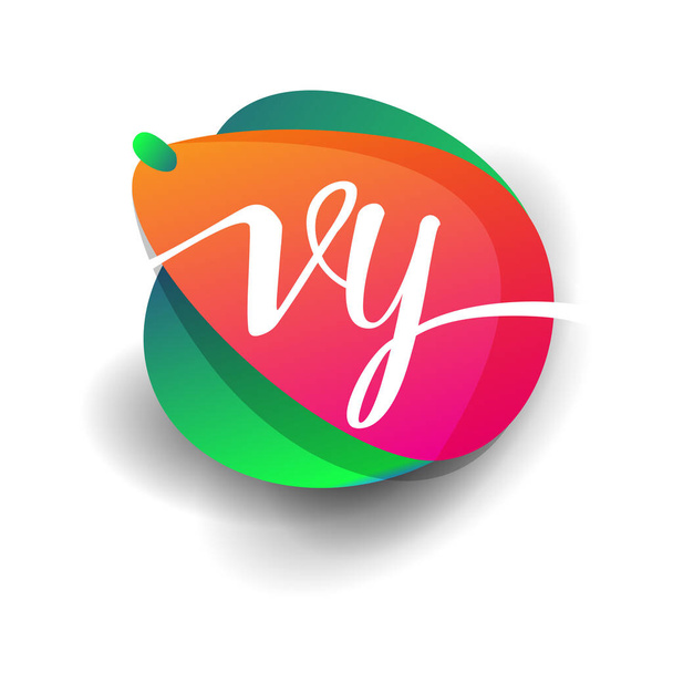 Buchstabe VY Logo mit bunten Spritzer Hintergrund, Buchstabenkombination Logo-Design für kreative Industrie, Web, Wirtschaft und Unternehmen. - Vektor, Bild