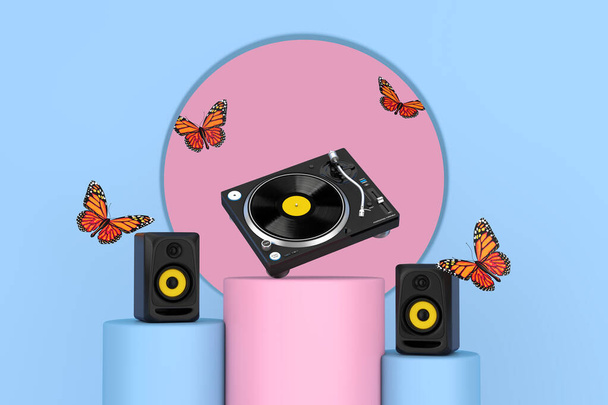 Flying Butterfly Between Audio Studio Altavoces acústicos, DJ profesional tocadiscos Reproductor de discos de vinilo sobre rosa y azul Pedestal Promo se destaca sobre un fondo rosa y azul. Renderizado 3d  - Foto, Imagen