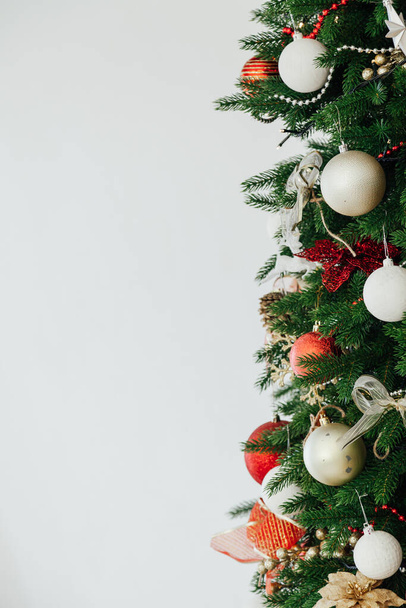 New Years Eve Christmas Tree With Gifts Decor House 2021 2022 - Zdjęcie, obraz