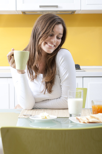 Happy Woman Doing Breakfast - Фото, изображение
