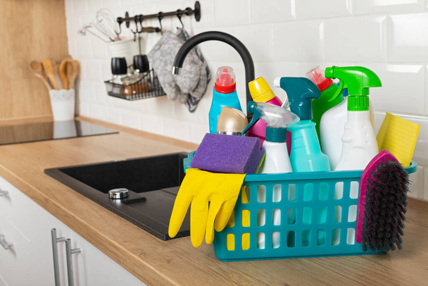 Colorful cleaning products in the kitchen - Valokuva, kuva