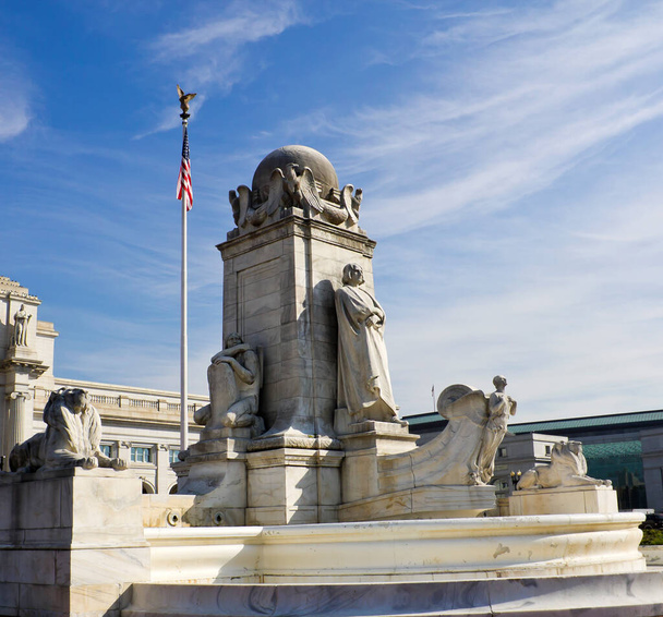 Columbus muistomerkki Union Station, Washington DC - Valokuva, kuva