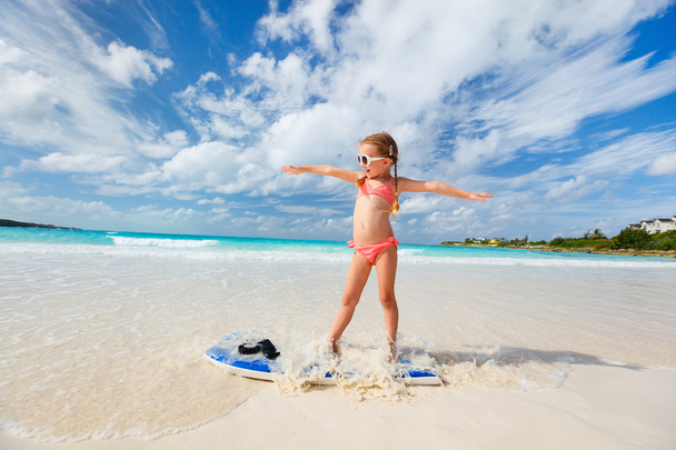 Little girl on vacation - Photo, Image
