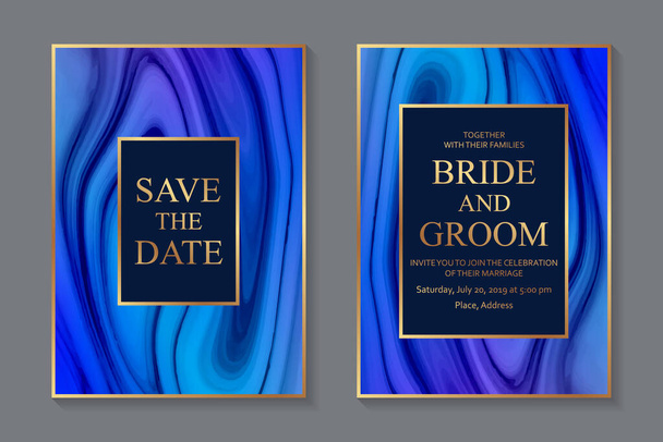 Matrimonio invito design o modelli di biglietti di auguri con testo dorato e cornici su una texture di marmo liquido blu. - Vettoriali, immagini