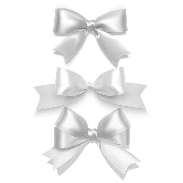 Set di fiocchi realistici, nastro di colore bianco isolato su sfondo bianco. Illustrazione dei passaggi vettoriali 10 - Vettoriali, immagini