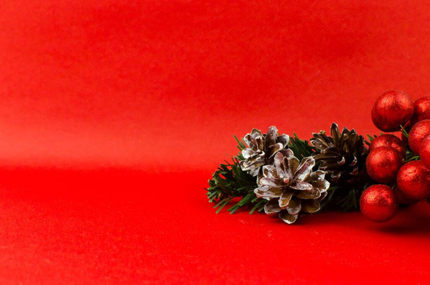 Yeni yıl minimalizmi için bayram süslemeleri - Fotoğraf, Görsel