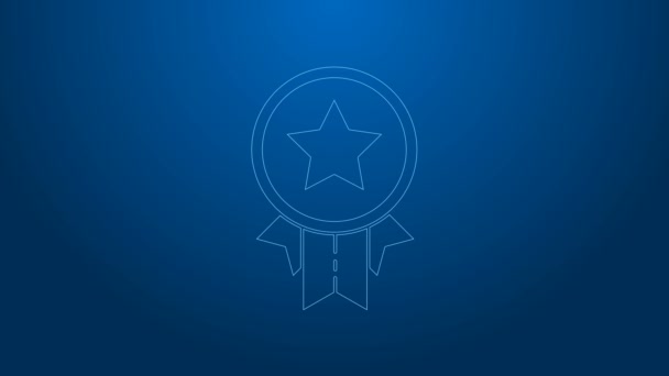 Fehér vonal Medál csillag ikon elszigetelt kék háttér. Győztes teljesítmény jel. Kitüntetés. 4K Videó mozgás grafikus animáció - Felvétel, videó
