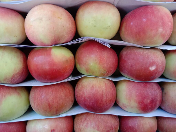 tasty and healthy colorful apple stock on shop for sell - Valokuva, kuva
