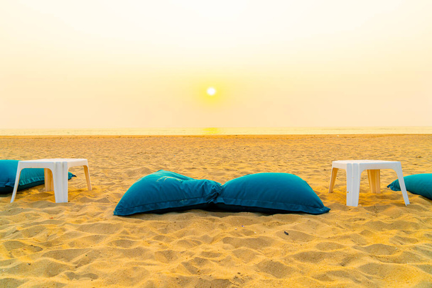 beach bean bag  with ocean sea background - Zdjęcie, obraz