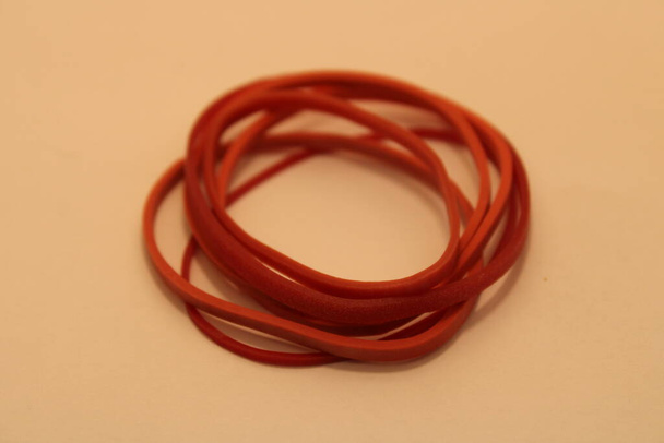 красочные резиновые ленты - Фото, изображение