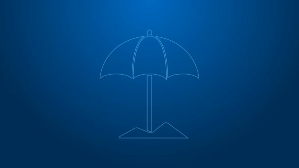 Fehér vonal Sun védő esernyő strand ikon elszigetelt kék alapon. Nagy napernyő a szabadtéri térbe. Tengerparti esernyő. 4K Videó mozgás grafikus animáció - Felvétel, videó