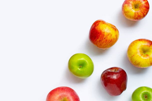 Fresh apples on white background. Top view - 写真・画像