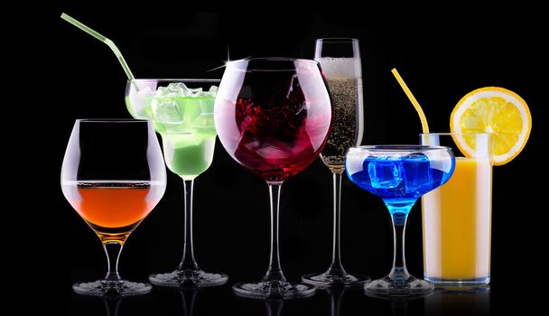 Different alcohol drinks set - Fotoğraf, Görsel