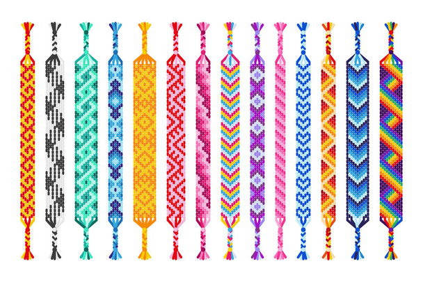 Vektorkészlet többszínű kézzel készített hippi barátság karkötők szálak elszigetelt fehér alapon. Macrame normál minta. - Vektor, kép