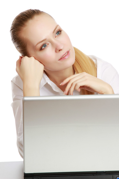 Businesswoman in front of a laptop - Zdjęcie, obraz