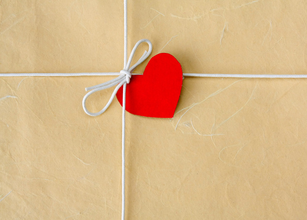 Bow from a string with valentine card - Foto, Imagen
