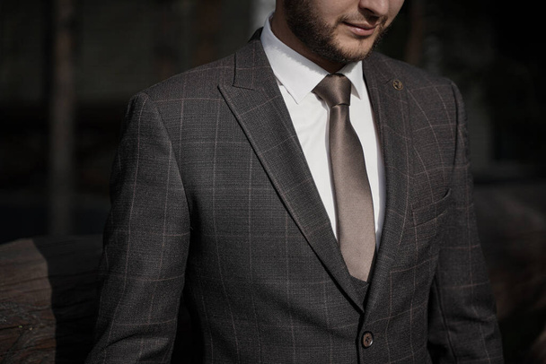 A man wearing a suit and tie - Fotografie, Obrázek