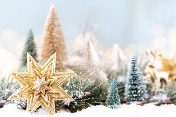 Christmas background with tree and blurred shiny lights. - Zdjęcie, obraz