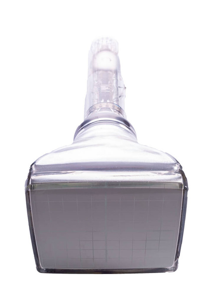 o metal do bolso conduziu a lanterna elétrica isolada na lâmpada de fundo branca de uma máquina do feixe de elétrons em um fundo branco - Foto, Imagem