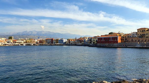 Port w Chanii, Kreta, Grecja. - Zdjęcie, obraz