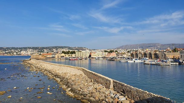 El antiguo puerto veneciano de Chania, Creta, Grecia. - Foto, Imagen
