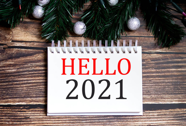 Hello új év 2021 dekoráció, a fa háttér - Fotó, kép