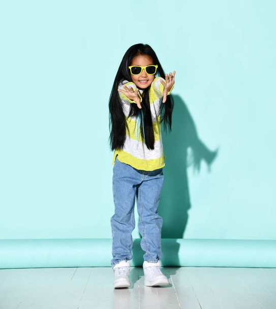 Portrait of little fashion girl - Фото, зображення