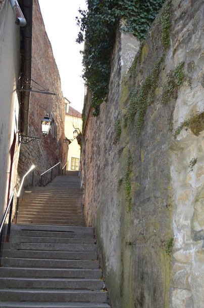Stair passage in old town Zagreb - Foto, Bild