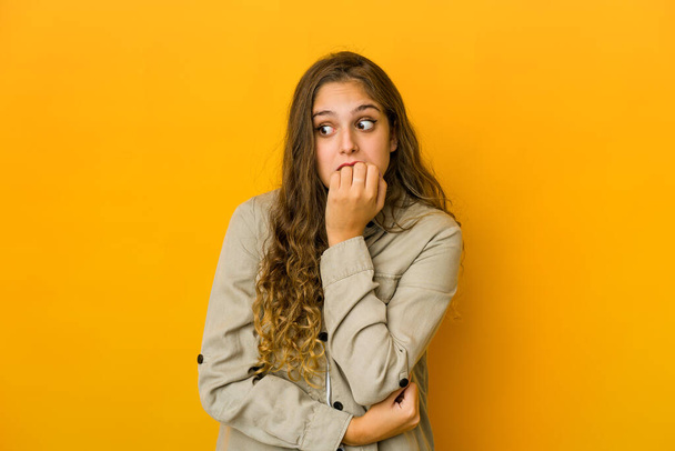 Young caucasian woman biting fingernails, nervous and very anxious. - Φωτογραφία, εικόνα