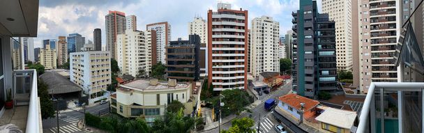 Rakennuksia Etelä-Amerikkaan. Useita eri rakennuksia. Sao Paulo kaupunki, Brasilia.  - Valokuva, kuva