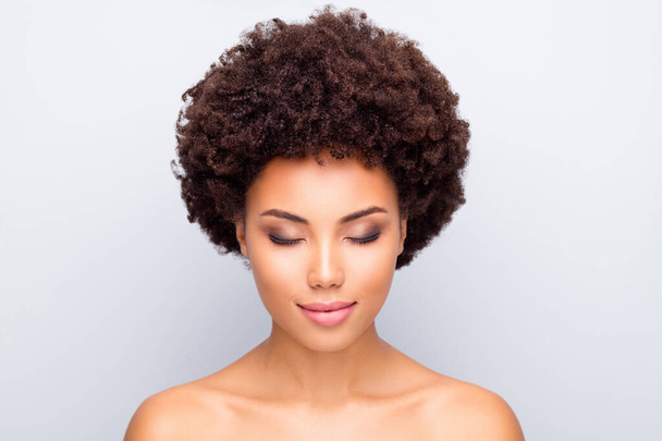 Close up photo of attractive afro american girl close her eyes show her ideal maquillage she prepare for prom event have flawless smooth skin isolated over grey color background - Foto, Imagem