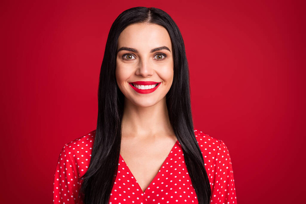 Close-up portrait of nice cheerful gorgeous groomed brunet lady isolated over vibrant red color background - Fotografie, Obrázek