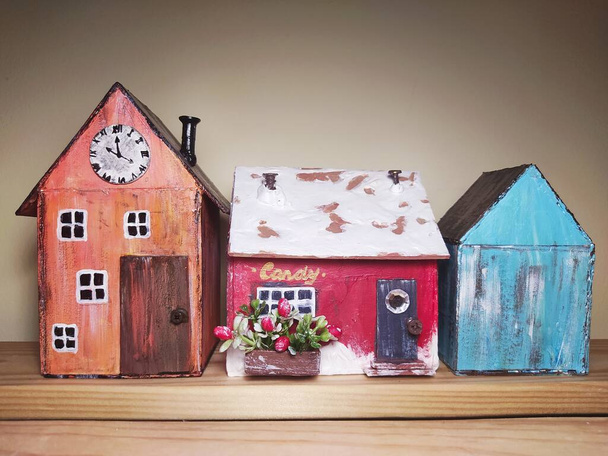 Maisons en carton. Décoration du Nouvel An. Miniature de truie - Photo, image