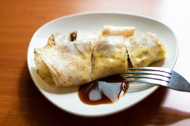 taiwan tradiční snídaně omelety potravin na stole - Fotografie, Obrázek
