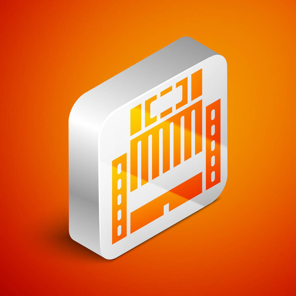 Ікона Ізометричного готелю "Україна" ізольована на помаранчевому тлі. Срібна квадратна кнопка. Вектор. - Вектор, зображення