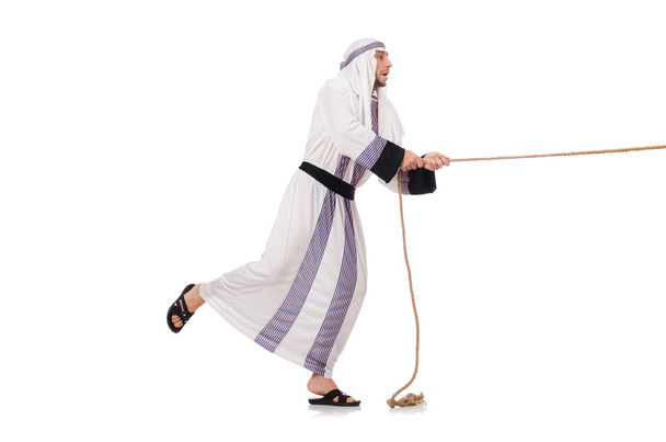 Арабский человек в перетягивании каната
 - Фото, изображение